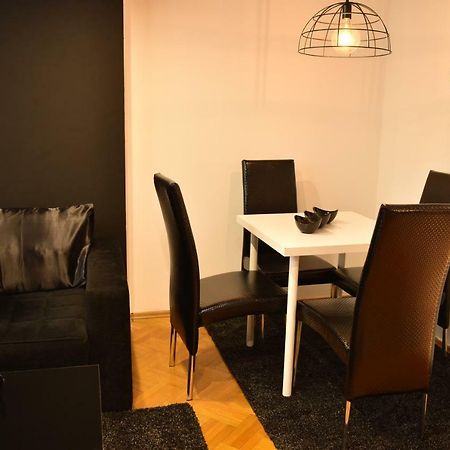 Naumovski Apartments Скоп'є Екстер'єр фото